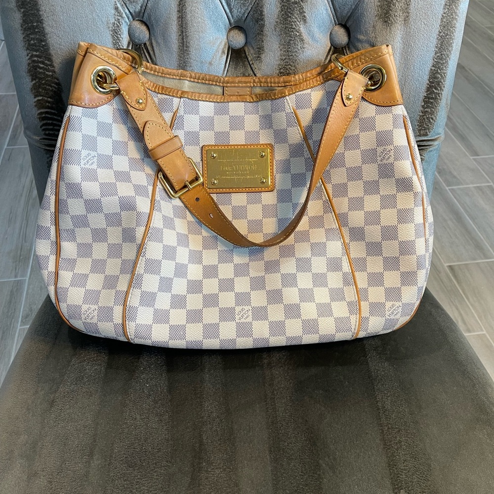 Louis Vuitton Galliera Handbag Damier PM